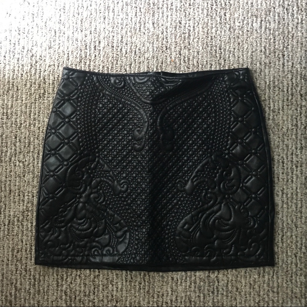 H & M baroque detail faux leather skirt